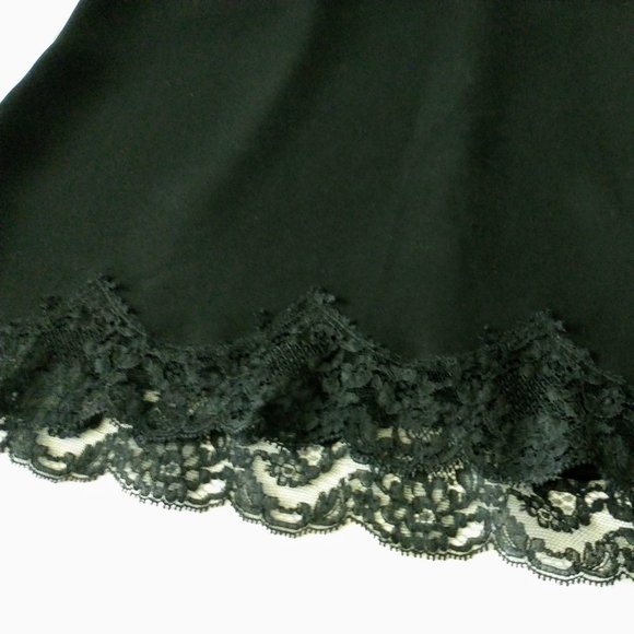 Theory Alshvee Admiral Crepe Lace Shell - Picture 5 of 13